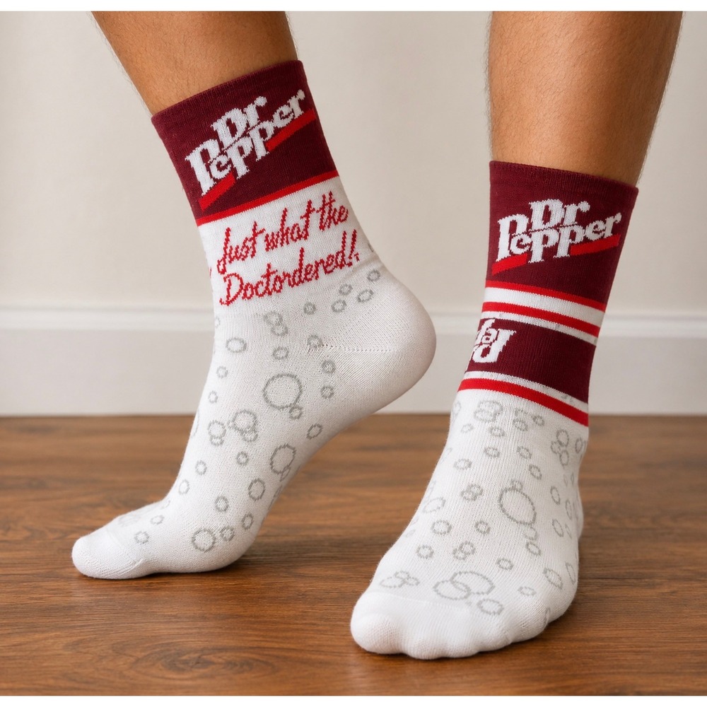 NEW Dr Pepper Mens Crew Socks Maroon White 6-12 Retro Gift Funky Soft Drink 6 12